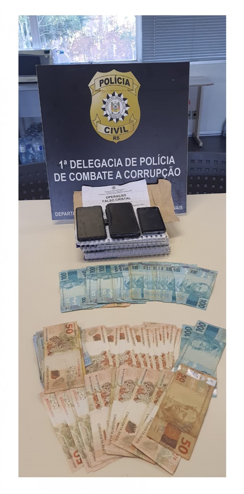 Apreensões.