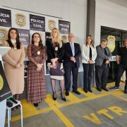 Diretores, Delegados e autoridades presentes no evento de inauguração