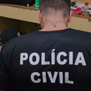Sem t&iacute;tulo