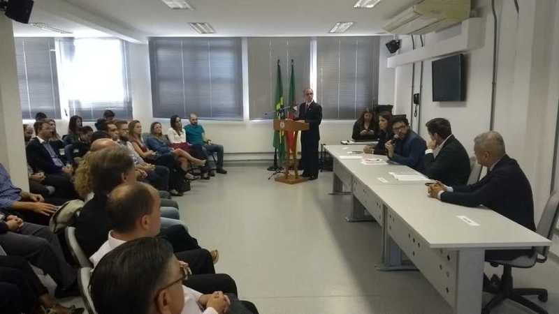 2018041712034617-04-lavagem-de-dinheiro.jpg
