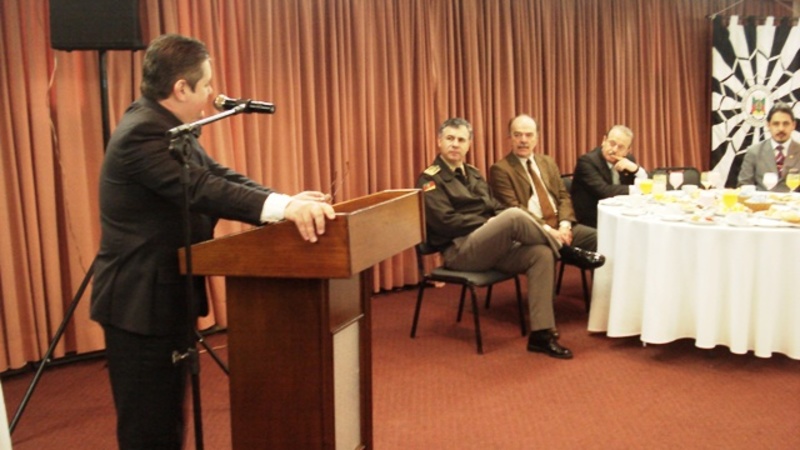 20110727165556-cod14876.jpg