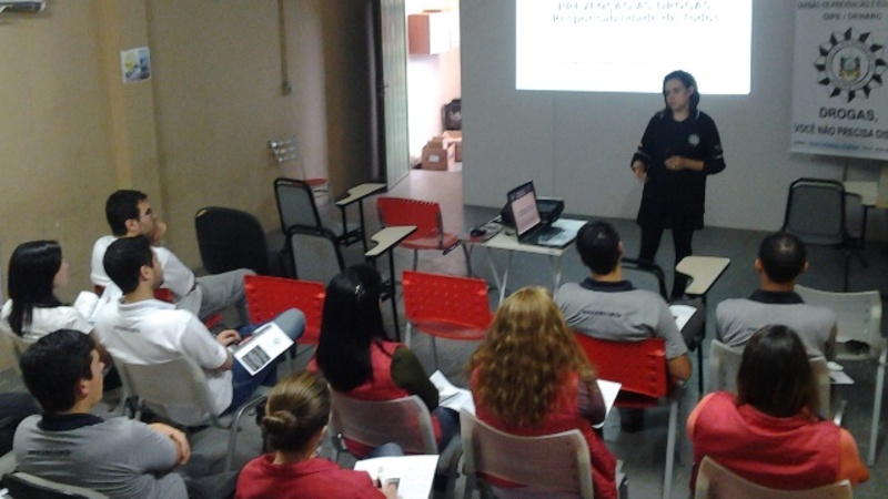 2014092512364425-09-denarc-2.jpg