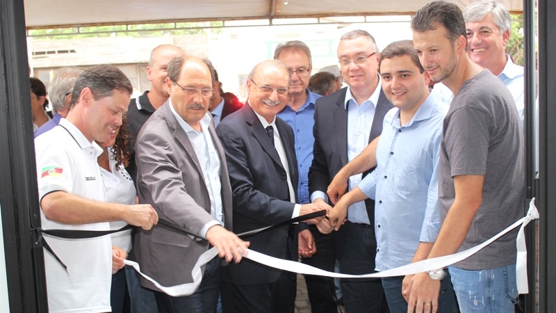 20150220200104capa.jpg