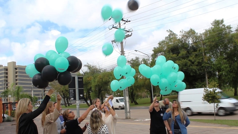 20150525124956capa.jpg