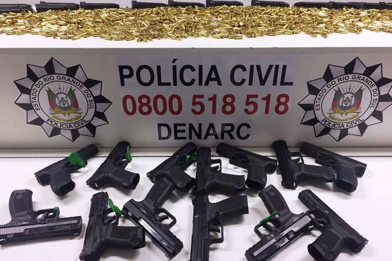 Polícia faz maior apreensão de armas do estado 